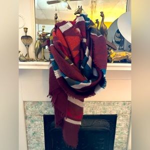 Extra Large Geometric Scarf